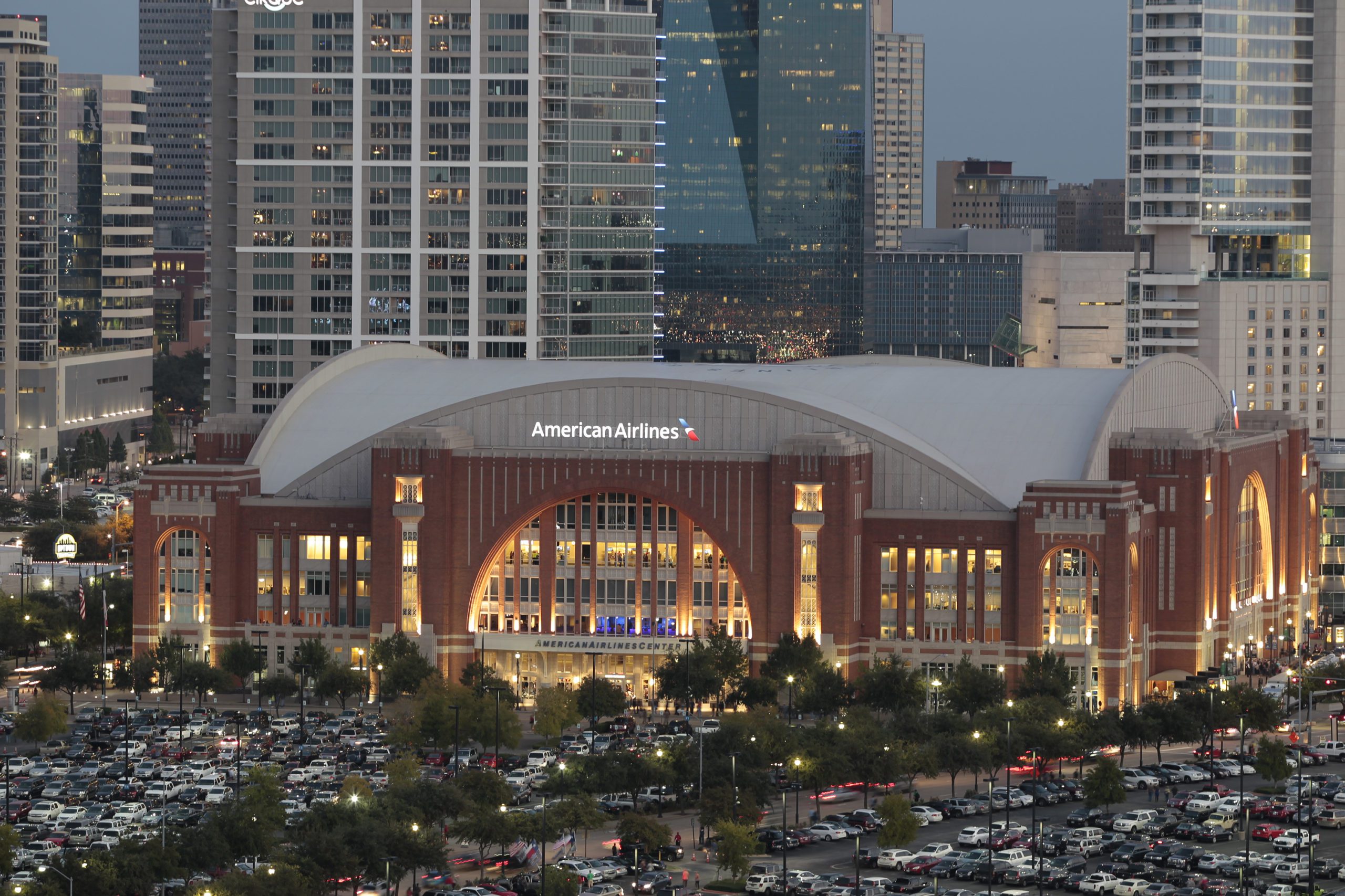 Sports – American Airlines Center